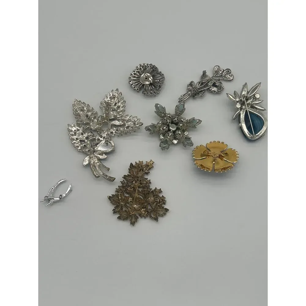 Lot of 8 Vintage Brooches Blue Floral Leaf Mixed Jewelry Retro Statement